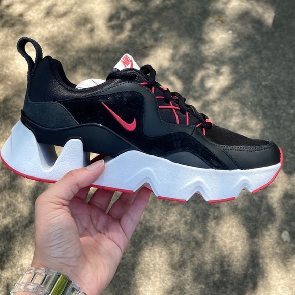 Nike 365 runners  OFFERS WELCOME - Picture 4 of 4